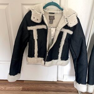 Urban Outfitters Jean Shaket in a size small!